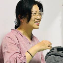 曾意琇 講師